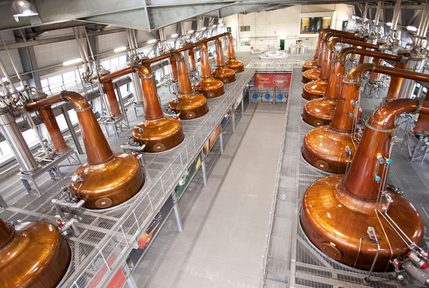Chưng-cất-rượu-Johnnie chưng-cất-rượu-Johnnie-Walker