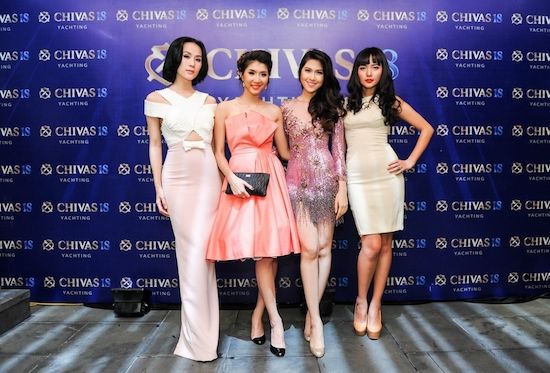doan-nghe-si-tai-du-thuyen-chivas18