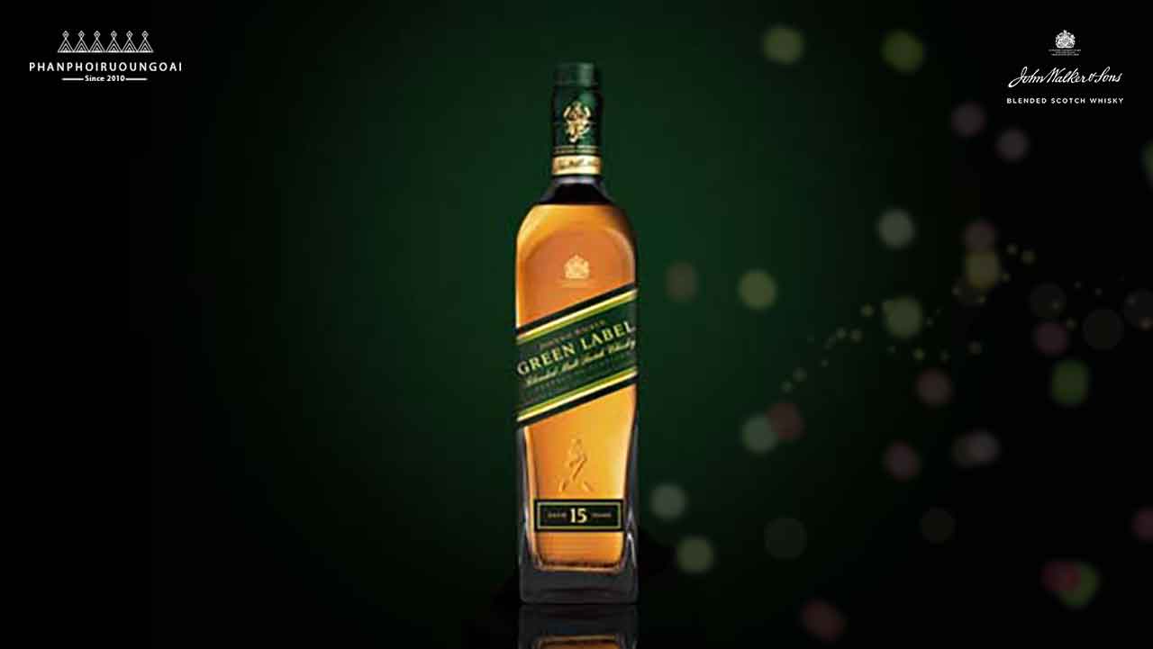 poster-quang-cao-ruou-johnnie-walker-green-label