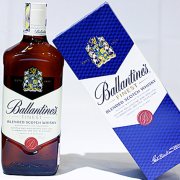 RƯỢU BALLANTINES FINEST 