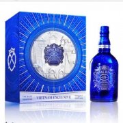 CHIVAS 18 BLUE SIGNATURE HỘP QUÀ TẾT 2027