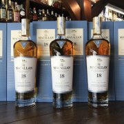 RƯỢU MACALLAN 18 TRIPLE CASK 