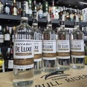 RƯỢU VODKA  AKVADIV DELUXE