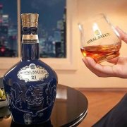 ROYAL SALUTE 21 YEAR OLD 