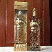 Rượu Smirnoff Gold Vảy Vàng