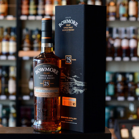 Bowmore-25-years-old-large