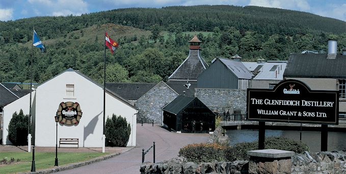 Nha-máy-Glenfiddich