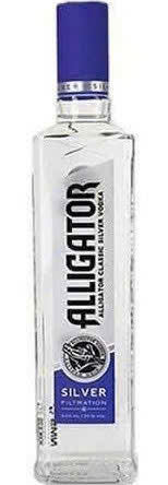 Ban-vodka-ca-sau-Xanh-50-cl-30do-gia-re-nhat