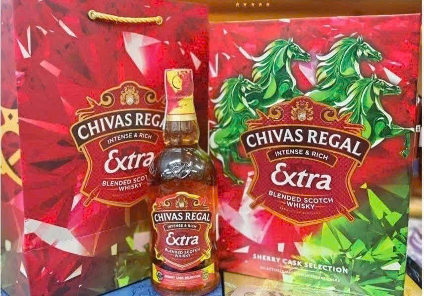 Bo-san-pham-Chivas-extra-13-hop-qua-2026-026