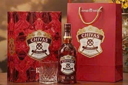 Bo-san-pham-Ruou-Chivas-Regal-12-Nam-Hop-Qua-Tet-2026-2