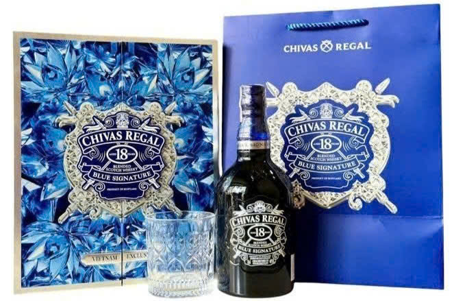 Bo-san-pham-chivas-18-Blue-Signature-GF-2026-gia-re-026