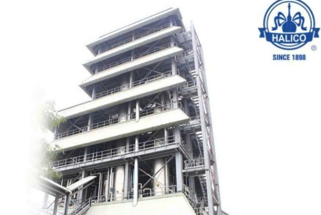 Chung-cat-Ruou-Vodka-Lua-Moi-cua-HALICO