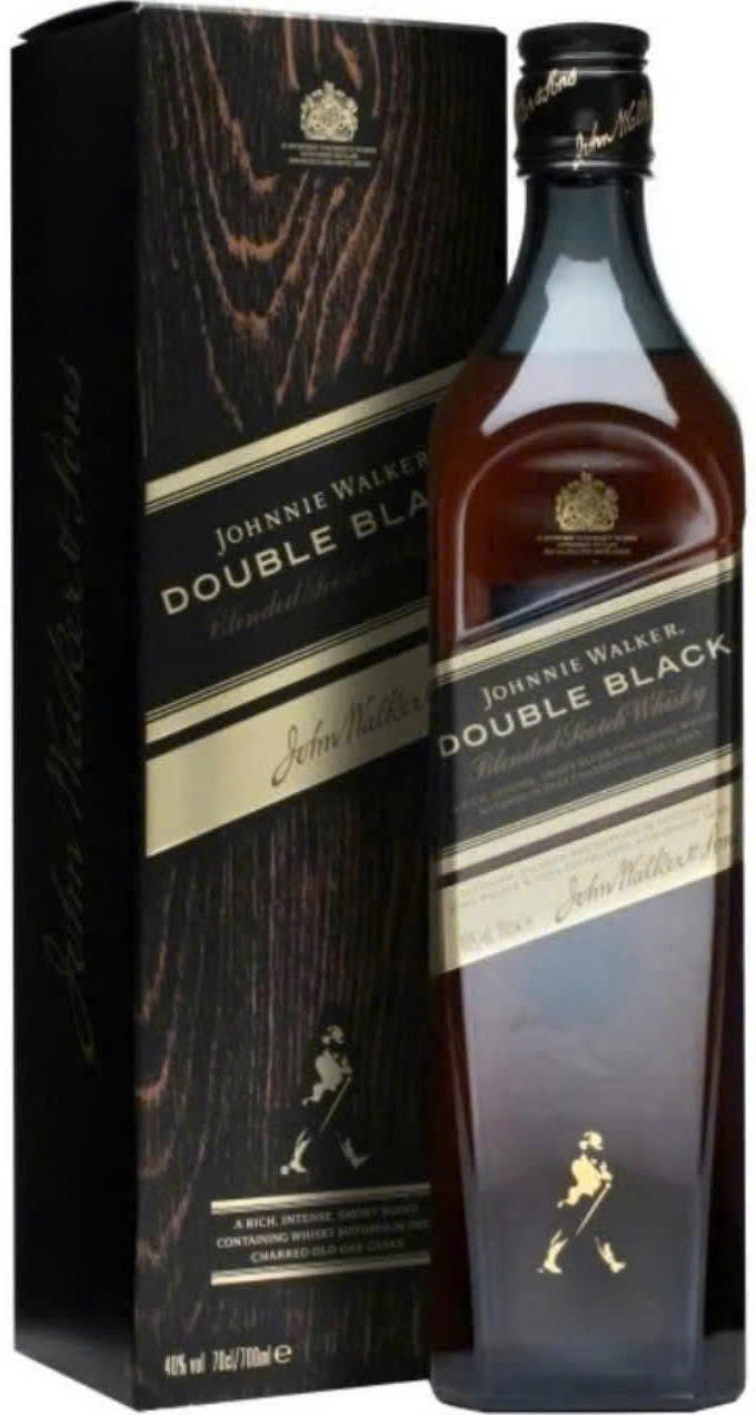 Double-Black-dung-tich-1-Lit-gia-re-o-Ha-Noi