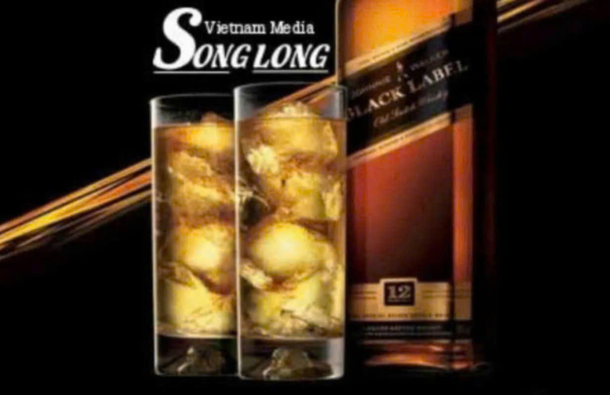 Dung-chuan-vi-voi-Black-700-ml-gia-re