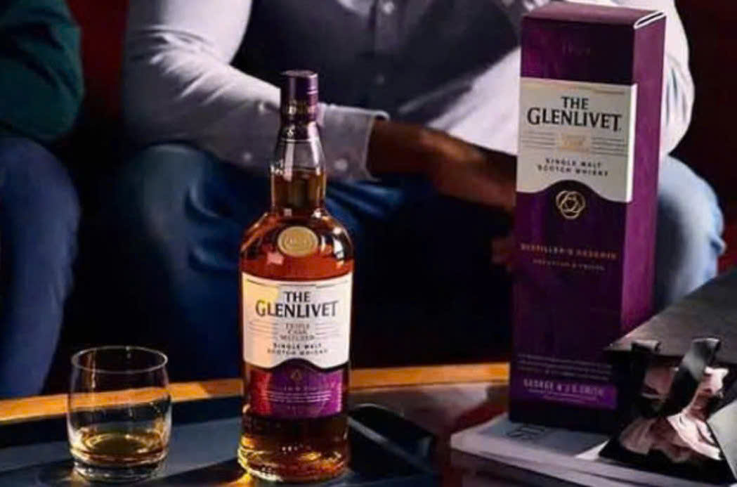 Dung-chuan-vi-voi-Glenlivet-Triple-Cask