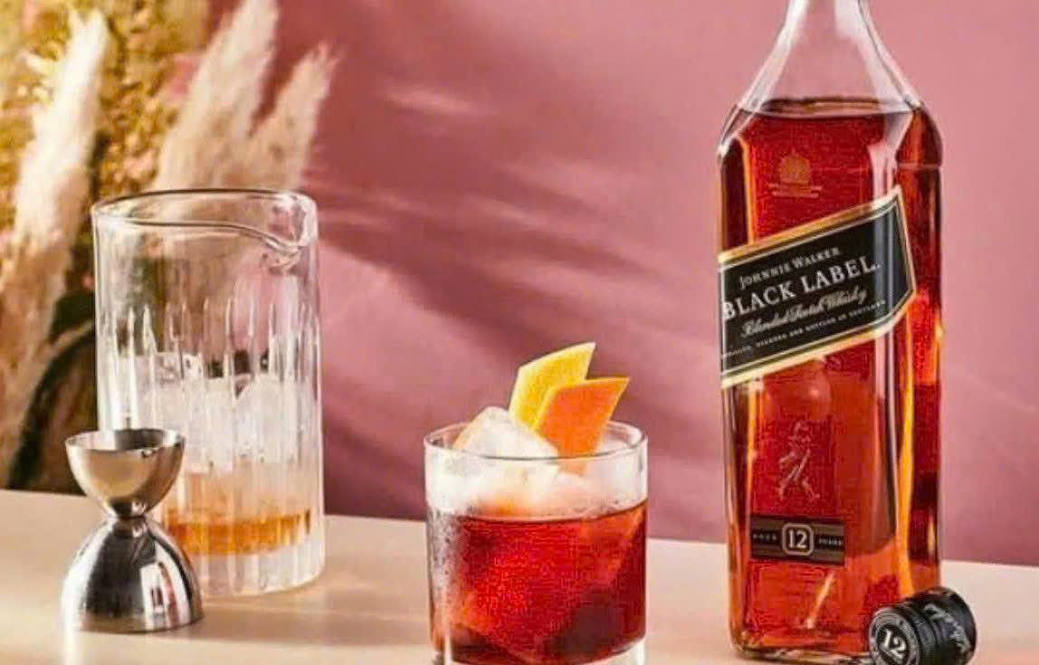 Dung-dieu-voi-Black-3-lit-cua-Diageo