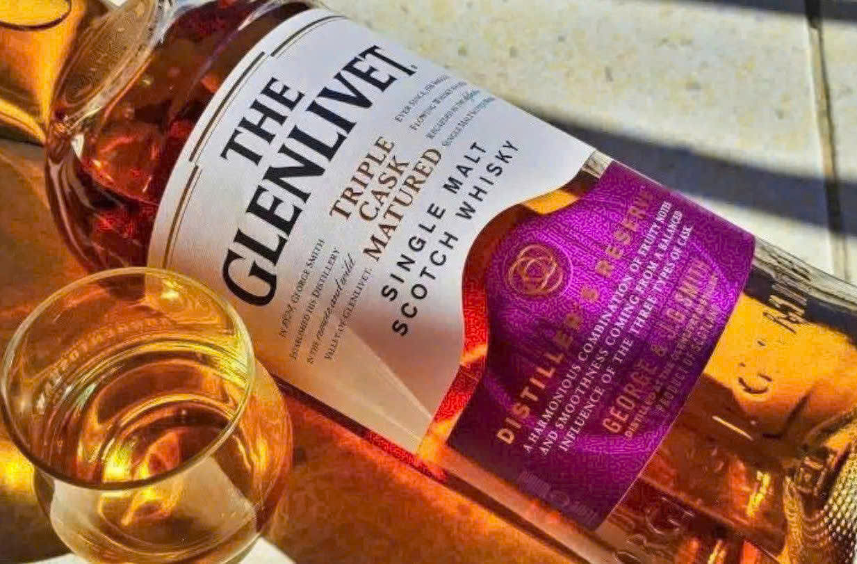 Dung-dieu-voi-The-Glenlivet-Triple-Cask-1lit