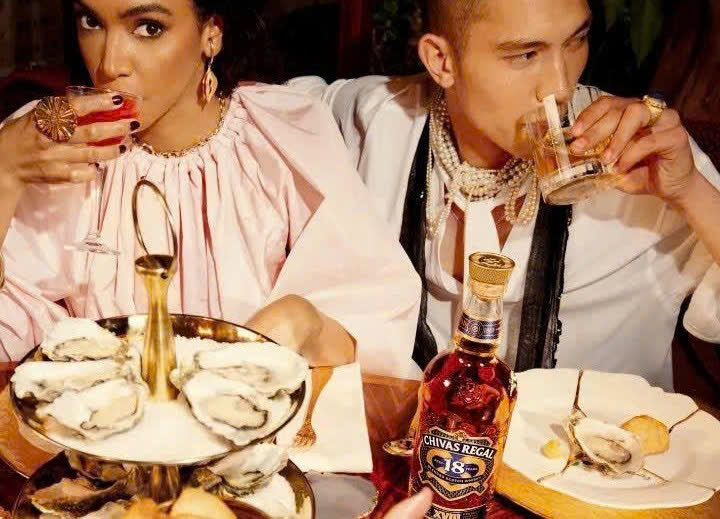 Dung-dieu-voi-chivas-18-nam-tuoi-118