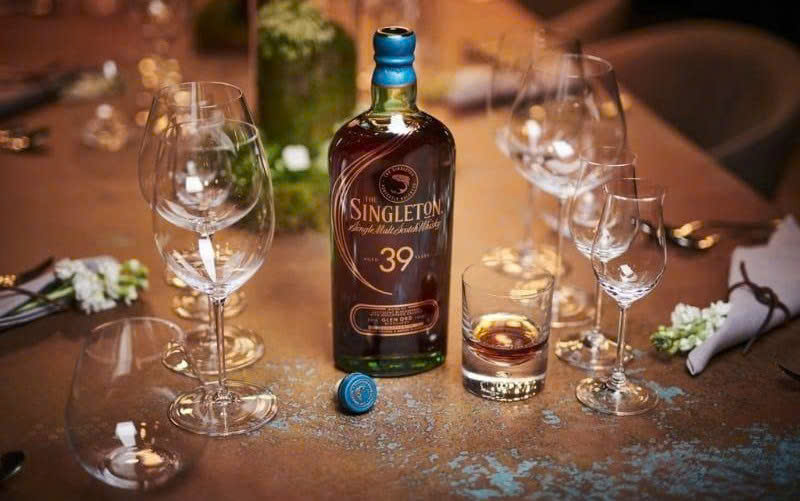 Dung-dieu-voi-singleton-39-YO