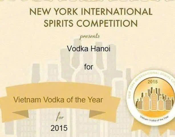 Giai-thuong-bac-Quoc-Te-cho-ruou-vodka-ha-nọi