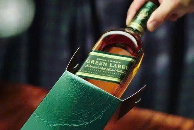 Gioi-thieu-green-label-750-ml-gia-re