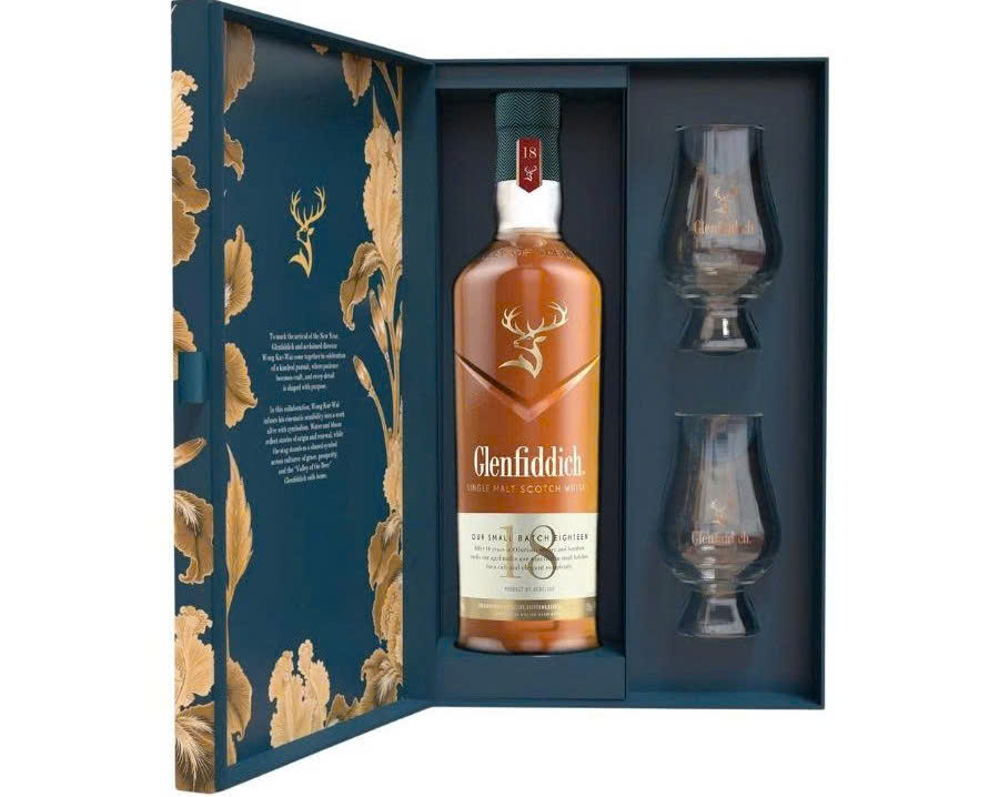 Glenfiddich-18-Hop-qua-2026-khi-mo-hop-tet