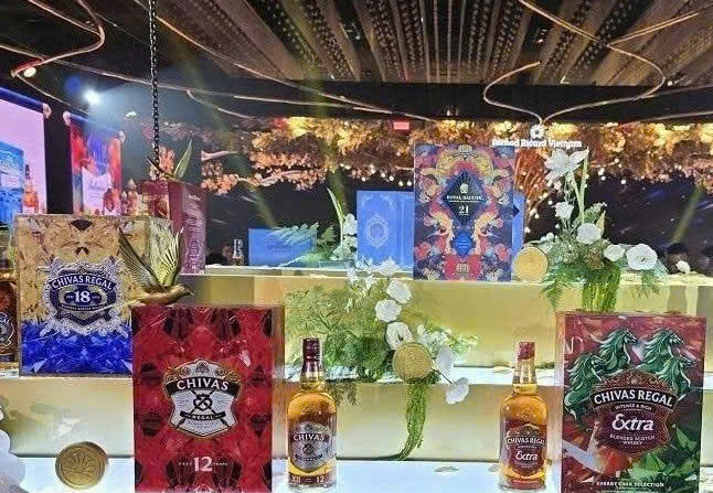 Le-ra-mat-Bo-san-pham-Hop-qua-tet-Chivas-2026-15