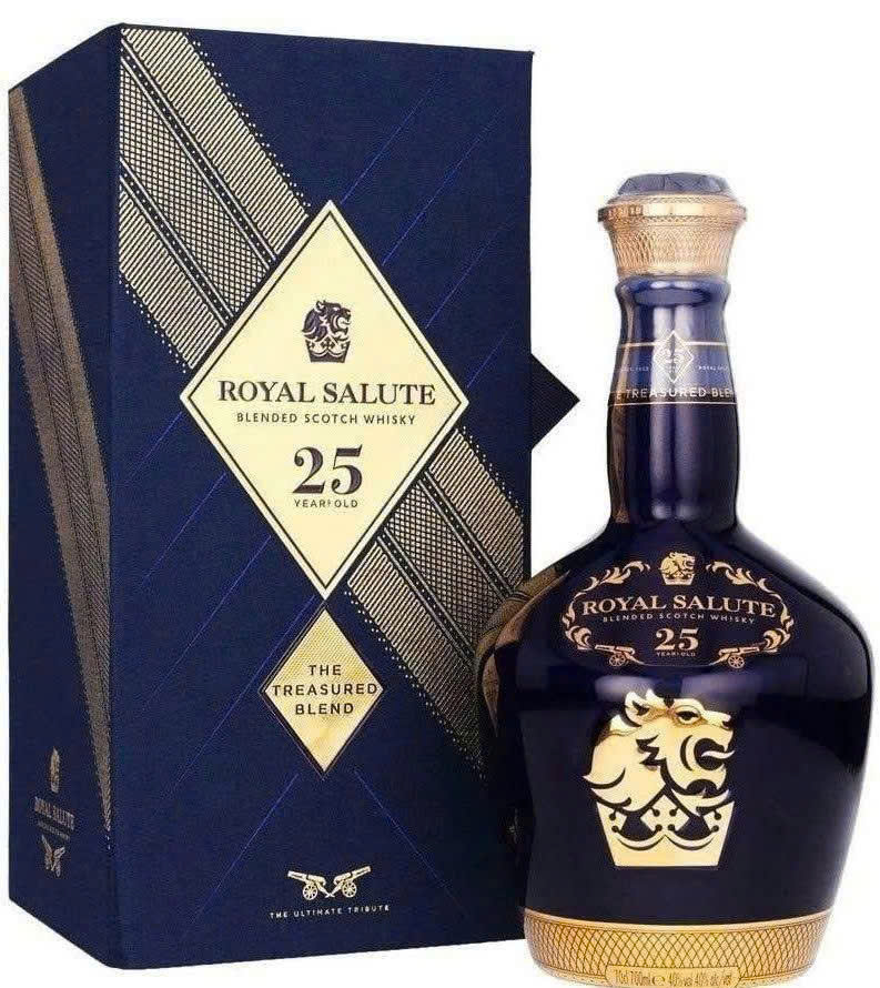 Mua-Chivas-Royal-Salute-25-gia-re