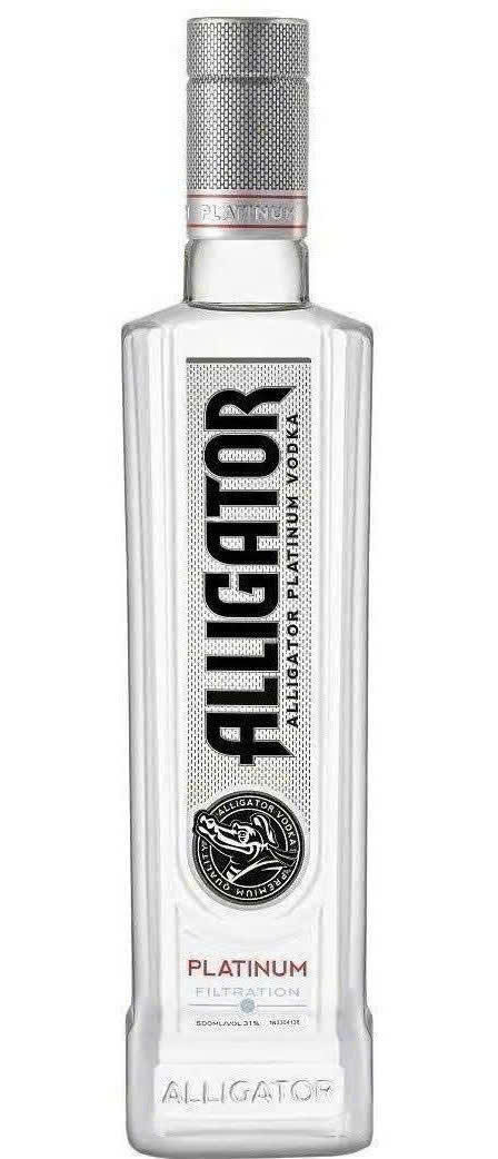 Mua-Vodka-Ca-Sau-Den-500ml-gia-re-nhat