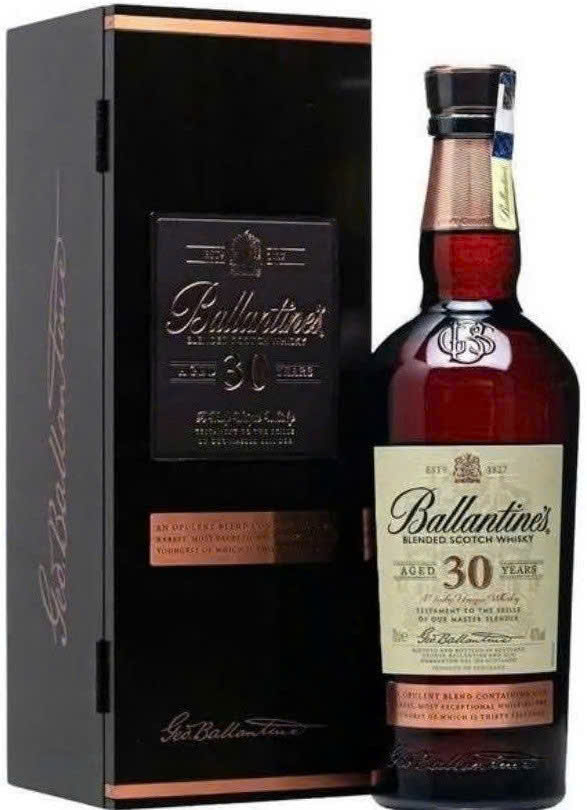 Mua-ban-Ballantines-30-YO-gia-re-nhat