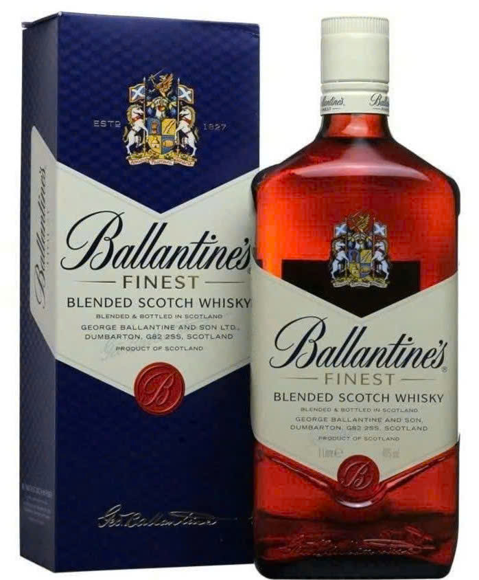 Mua-ban-Ballantines-Finest-700ml-gia-re