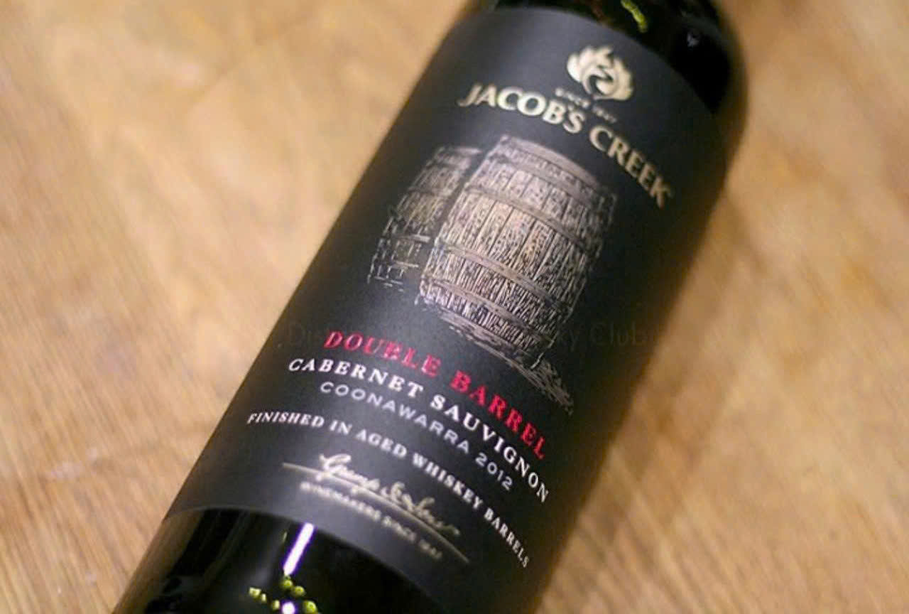 Nhan-dien-thuong-hieu-Jacobs-Creek-Double-Bareel-Cabernet-Sauvignon