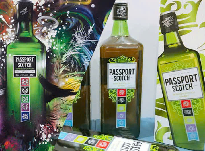 PANO-Quang-cao-Passport-Scotch-1-lit-1