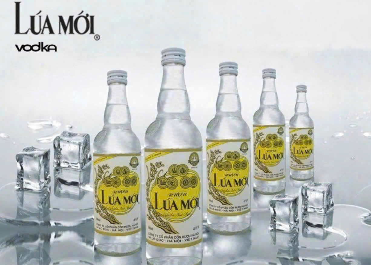 Ruou-Lua-Moi-Vodka-ngon-hon-khi-uop-lanh-voi-da-vien