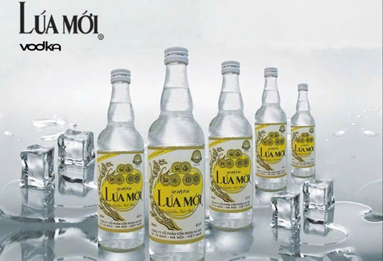 Ruou-Vodka-Lua-Moi-500-ml-700ml-ngon-hon-khi-uop-lanh
