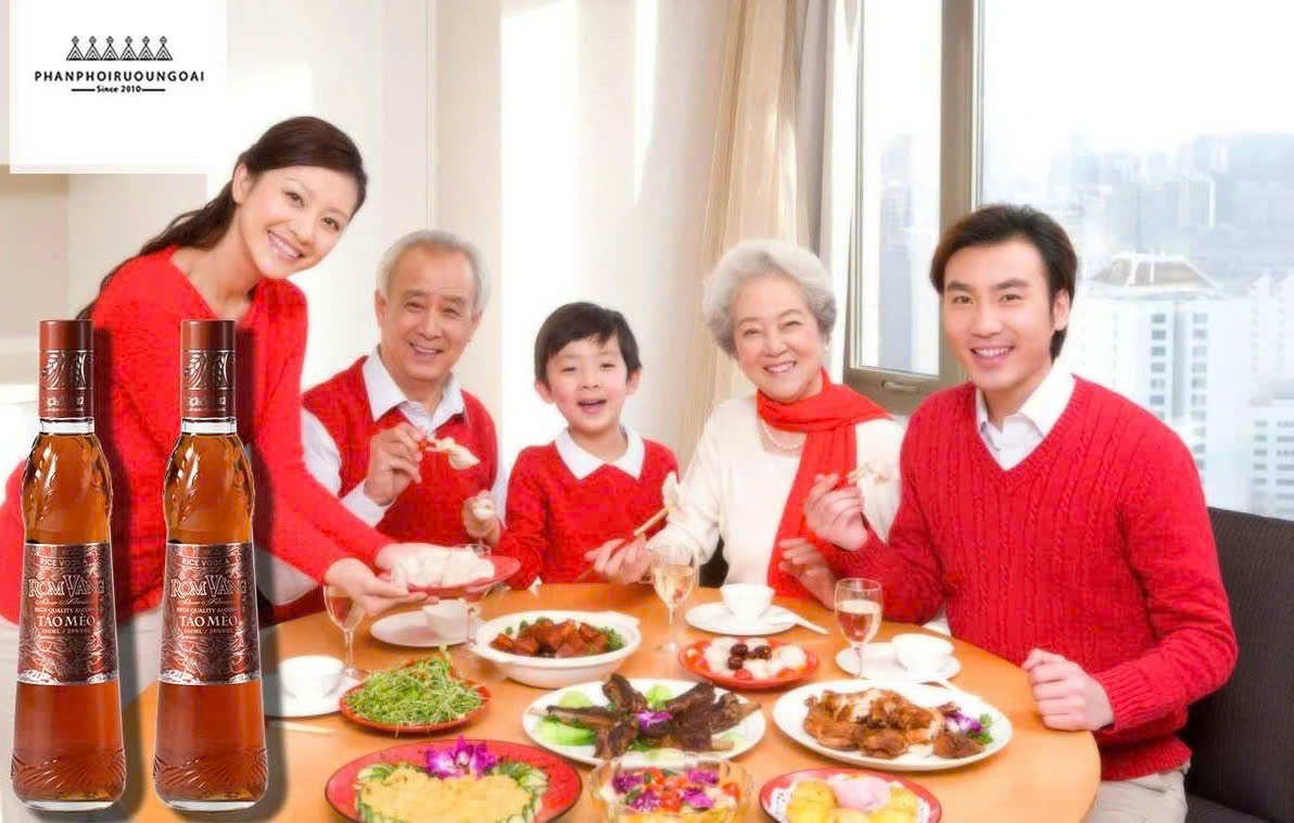 Ruou-tao-meo-rom-vang-va-mon-an-viet-nam