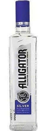 Ruou-vodka-ca-sau-Xanh-500-ml-gia-re-nhat