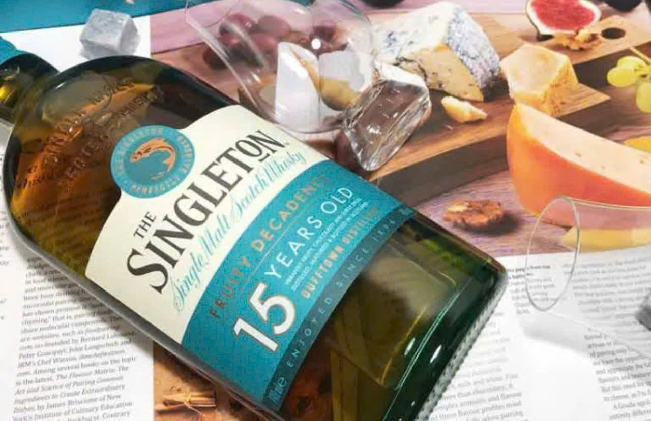 Singleton-15-nam-gia-re-tai-HN