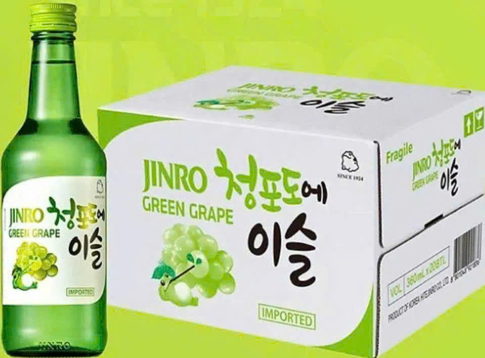 Soju-Nho-Xanh-co-quy-cach-20-chai-thung-giay