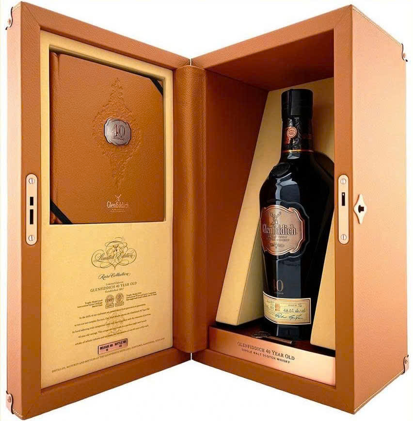The-Glenfiddich-40-YO-khi-mo-hop-qua-tang