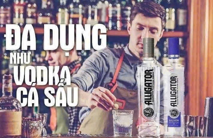 Thuong-thuc-Ruou-Vodka-Ca-Sau-den-xanh-Cocktail
