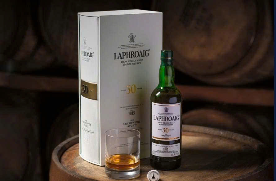 Thuong-thuc-laphroaig-30-nam