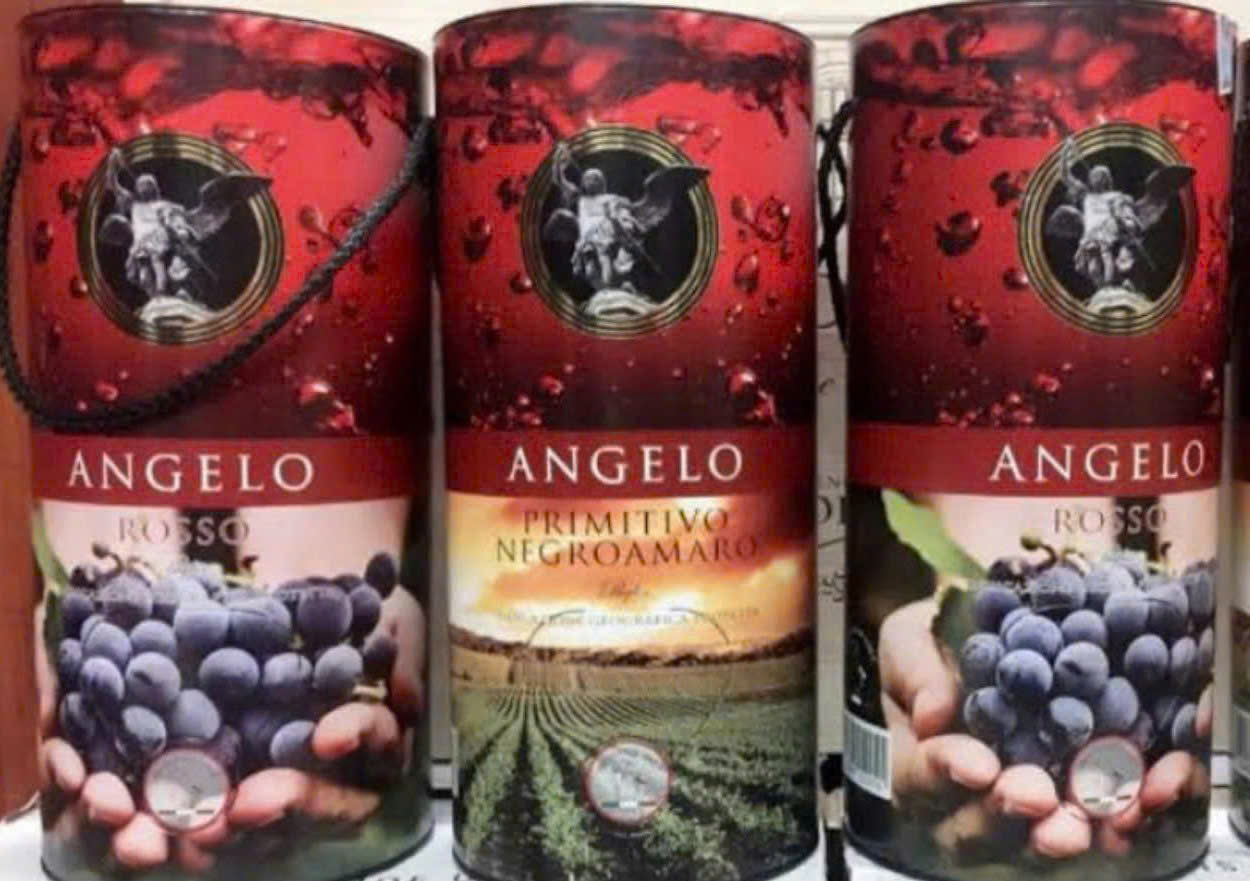 Trung-Bay-mau-Vang-Y-Angelo-Roso-Hop-3-Lit