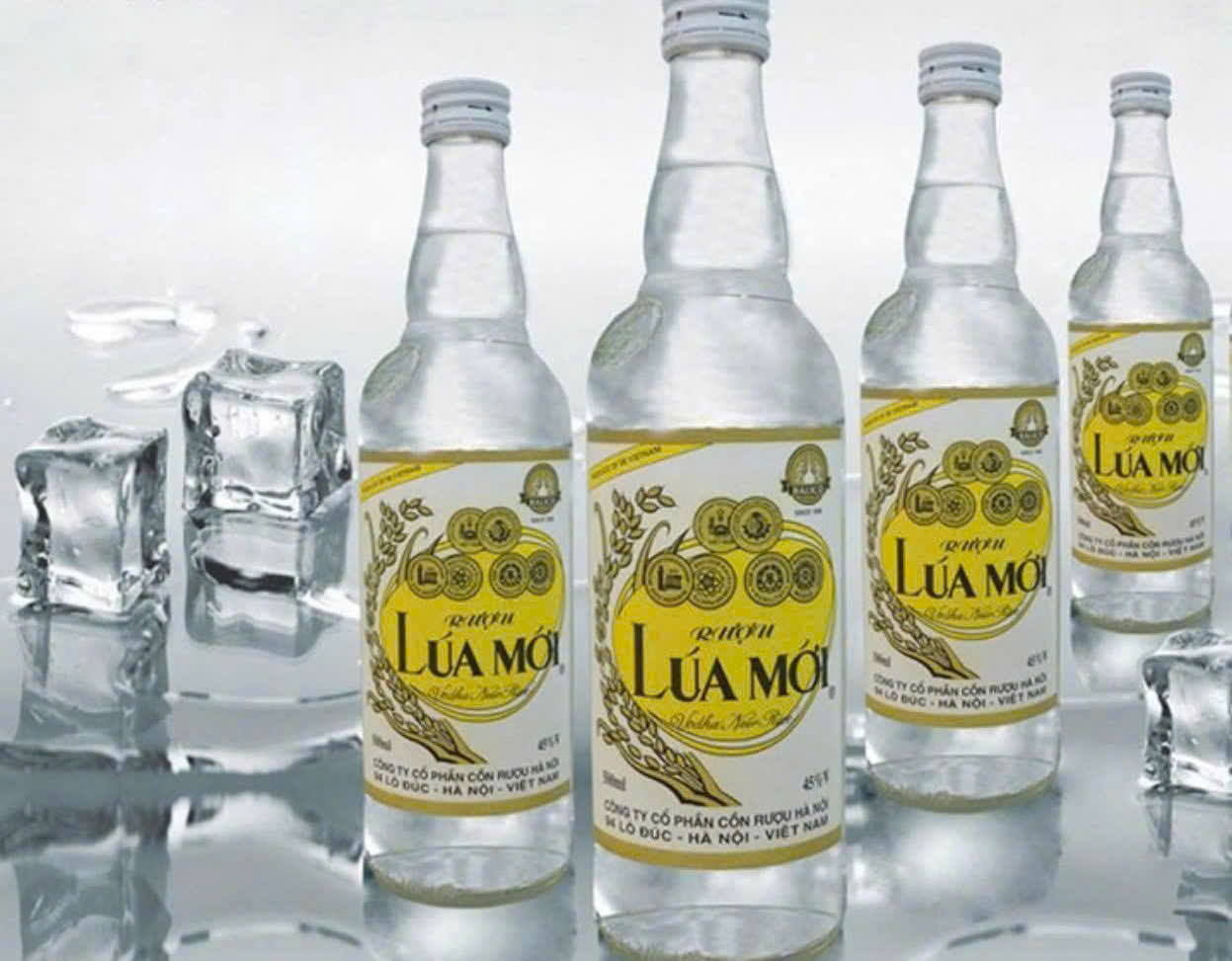 Trung-bay-Ruou-Lua-Moi-Halico