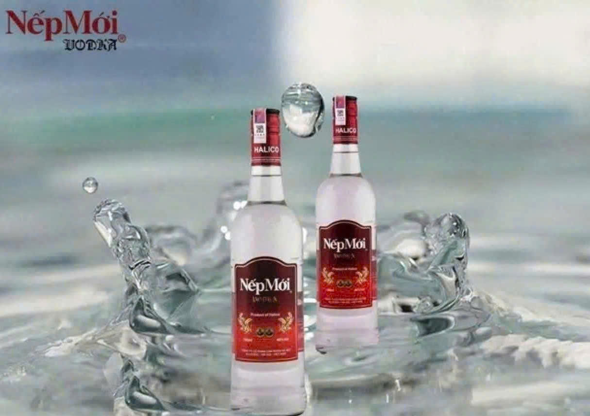 Trung-bay-Ruou-Nep-Moi-500ml-700ml-Halico-gia-re