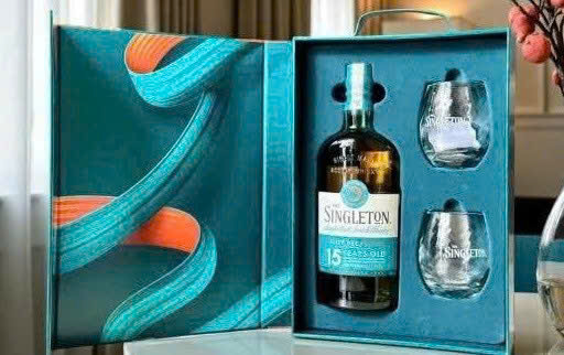 Trung-bay-The-Singleton-15-Hop-qua-2026-gia-re-1