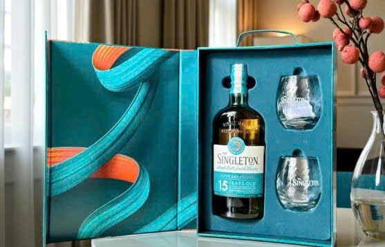 Trung-bay-The-Singleton-15-Hop-qua-2026-gia-re