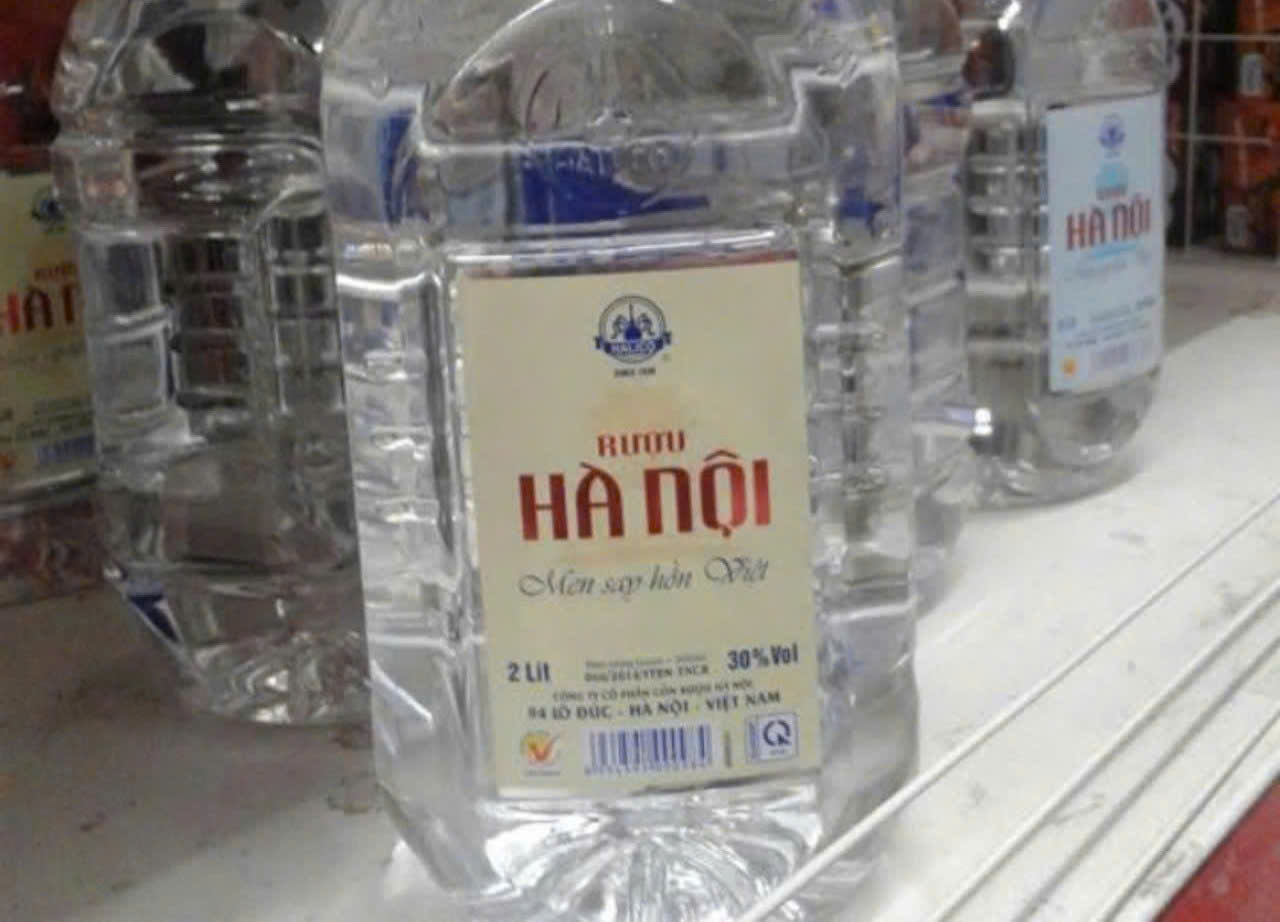 Trung-bay-ruou-ha-noi-can-2lit