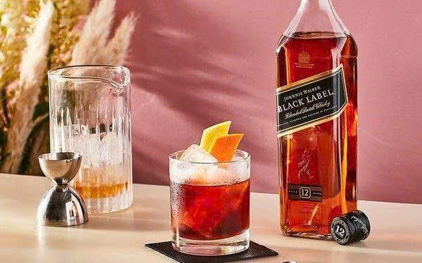 dung-dieu-black-label-Diageo-gia-re