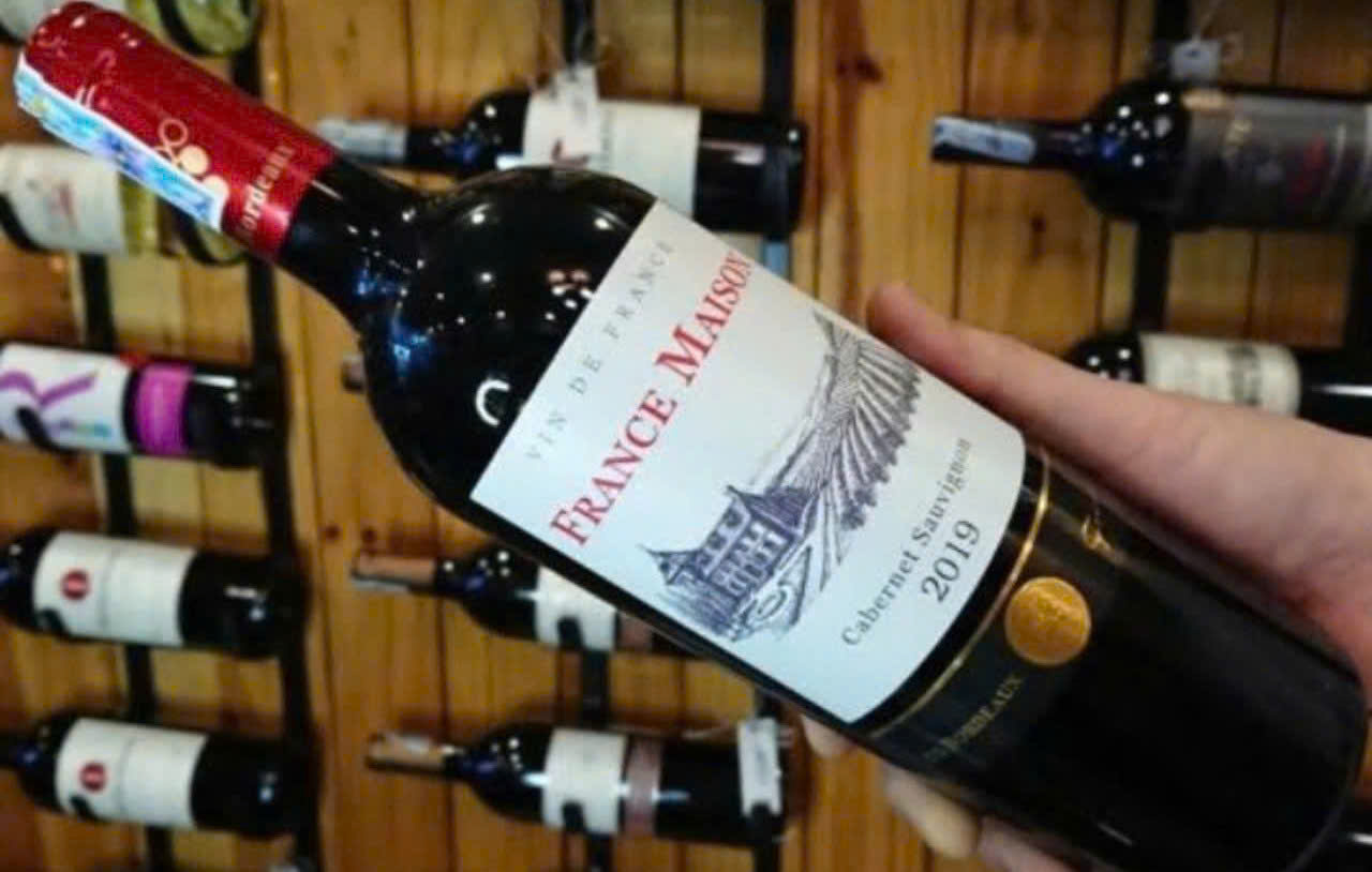 gioi-thieu-vang-phap-Maison-75-cl